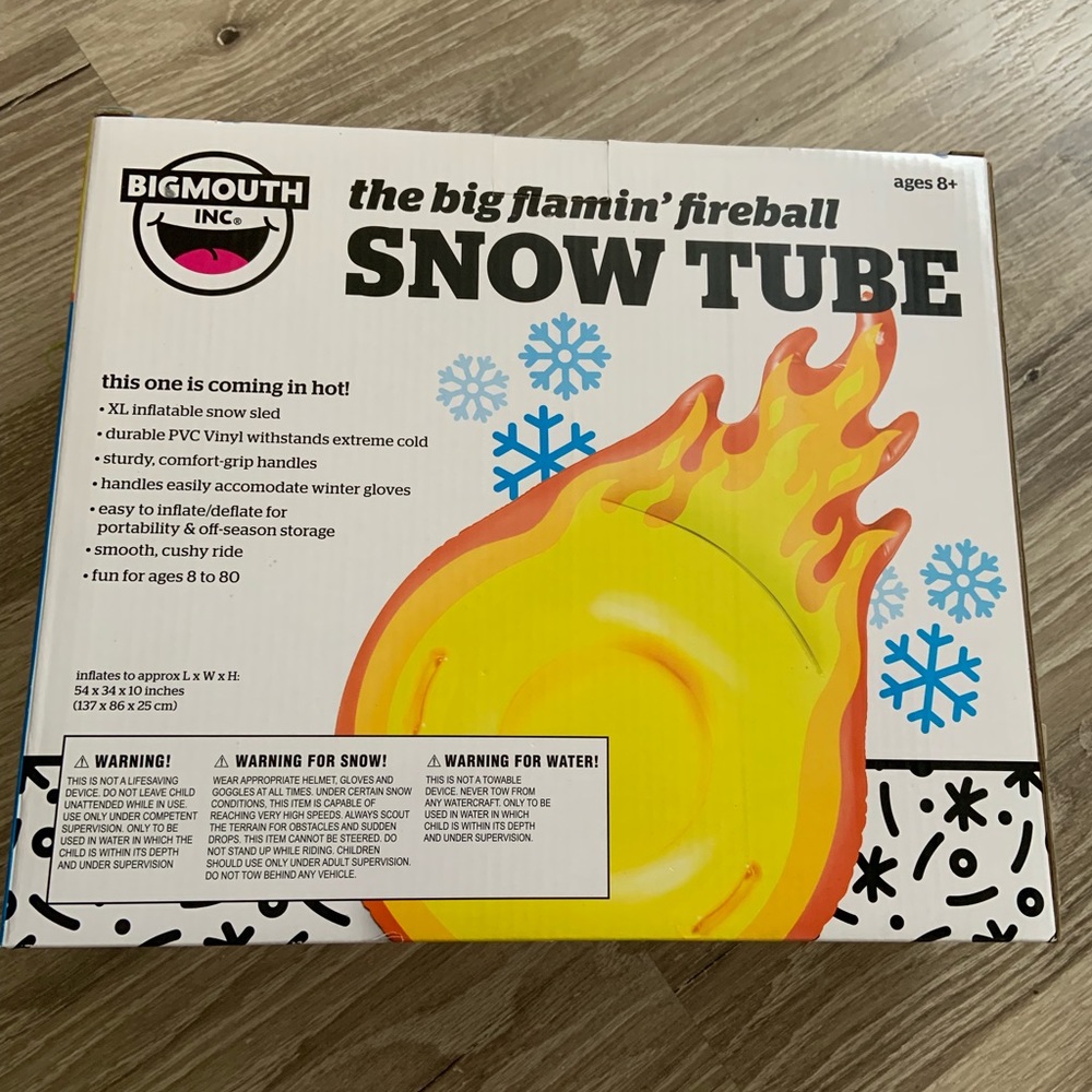 SNOW TUBE